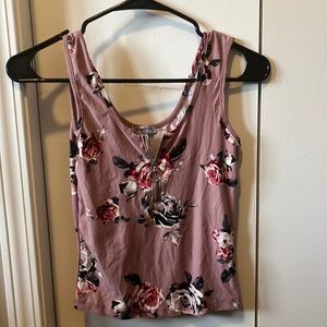 Small cropped tank